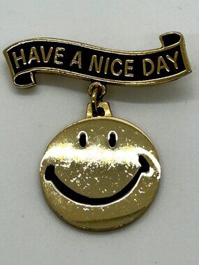 Vintage Smiley Face Pin Gold-Tone Retro Have A Nice Day Dangle Lapel Brooch 1970